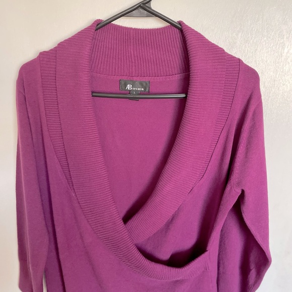 AB Studio V-Neck 3/4 Sweater - Size L - Picture 3 of 12